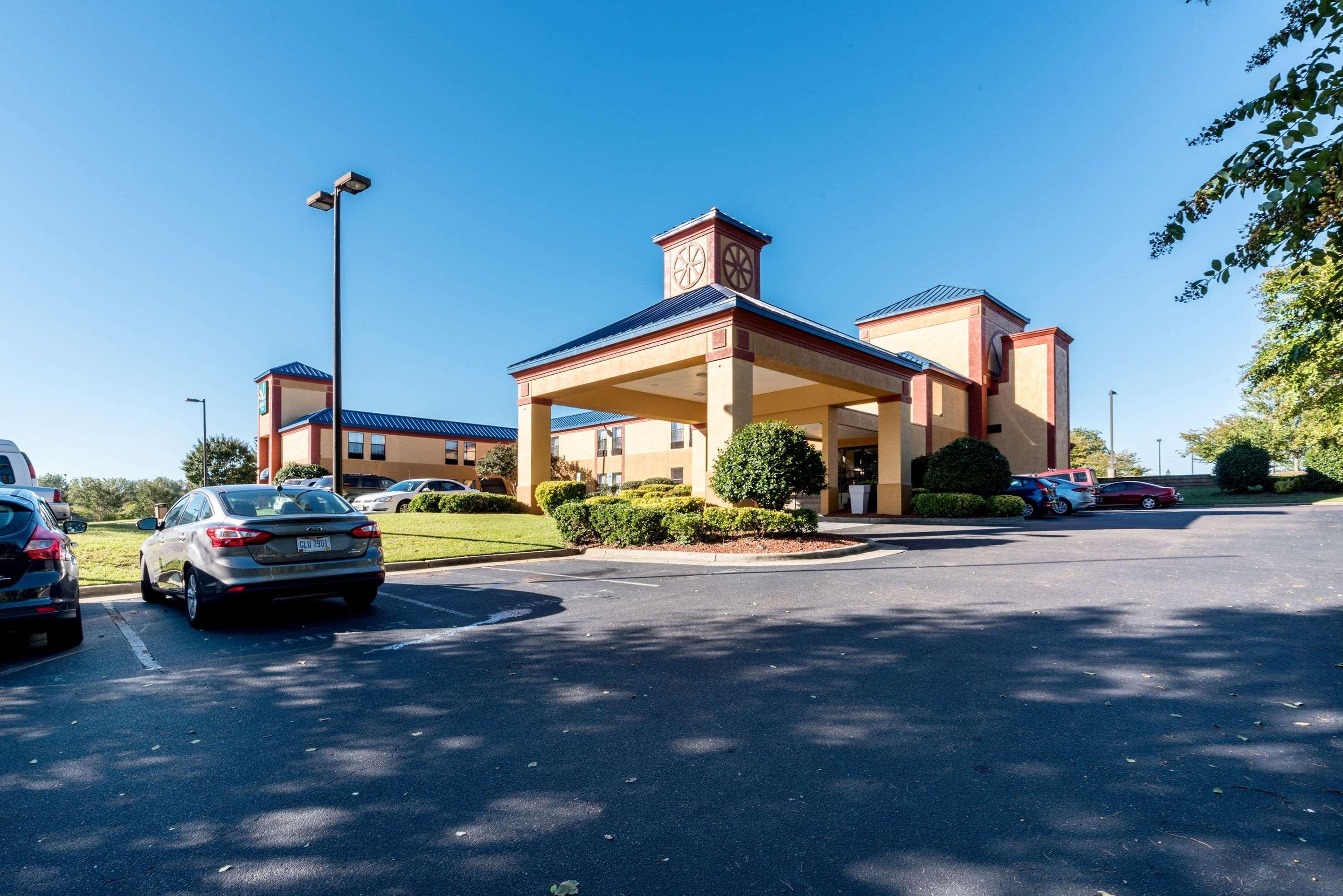 Quality Inn & Suites Clemmons I-40 Exterior photo